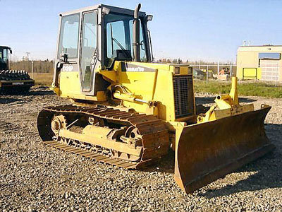 2001 KOMATSU D31P-20 in Alberta,