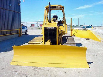 2002 CATERPILLAR D3G LGP in