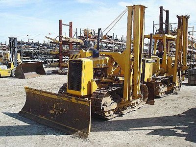 1987 JOHN DEERE 450 in