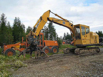 1991 JOHN DEERE 693D in