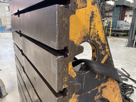 クランピングアングル ボーリングミルアングル2500mm 高さ60tまで 部品重量 木材・金属加工用機器