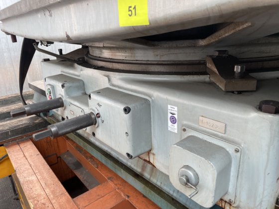 1989 斯柯达 E20OB22875 型夹紧/钻孔机工作台