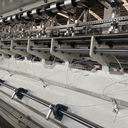 Zolytech CE 10KW マットレス キルティング機