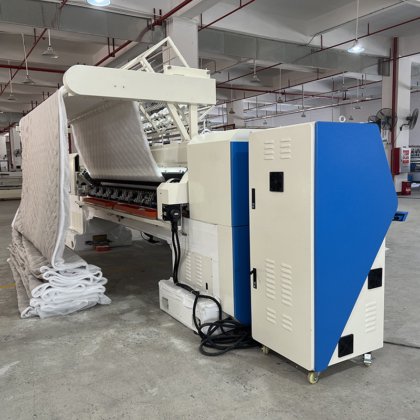 ゾリーテック シリアル キルティング マシン コンピュータ化