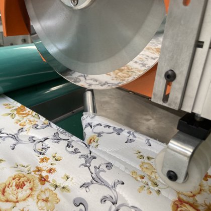 Zolytech 3-12mm 粘合缝合工业铰边机 高速 计算机化