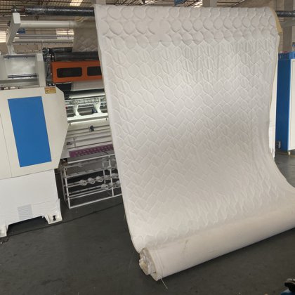 ゾリーテック マットレス キルティング機 金糸刺繍機?（注: multi