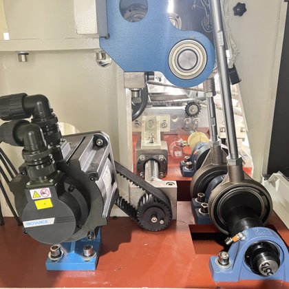 Zolytech 电脑穿梭拼花机用于床垫拼花机