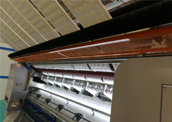 Zolytech 多功能床垫边缘机 300 种花型 床垫缝纫机