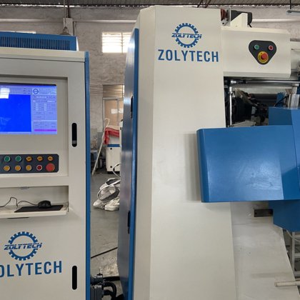 Zolytech重型床垫绗缝机，带跳针花样