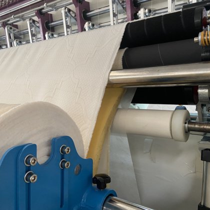 ゾリーテック ファブリック キルティング機 マットレス用産業用キルティング機