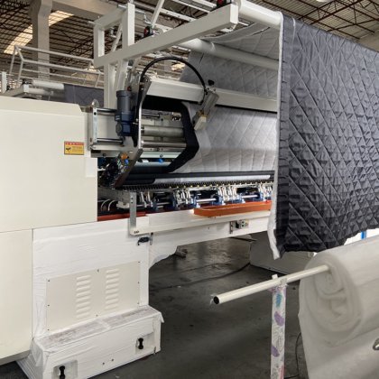 Zolytech高速电脑锁边被面拼缝机 60-130米/小时