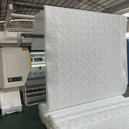 Zolytech 链缝电脑拼花机用于床垫 25.4mm 针距 高速