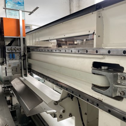 Zolytech ZLT-HM 自动挡垫折边机