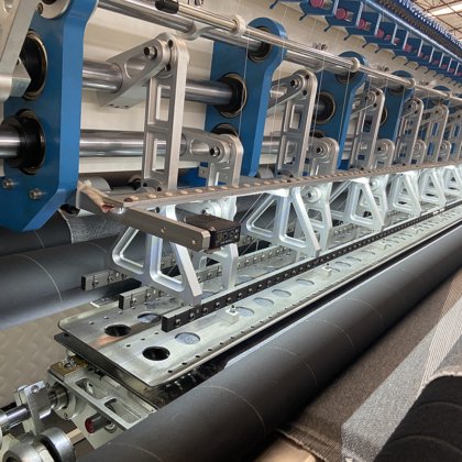 Zolytech 床垫边缘机 10KW 计算机化拼边系统 自动多针拼边机