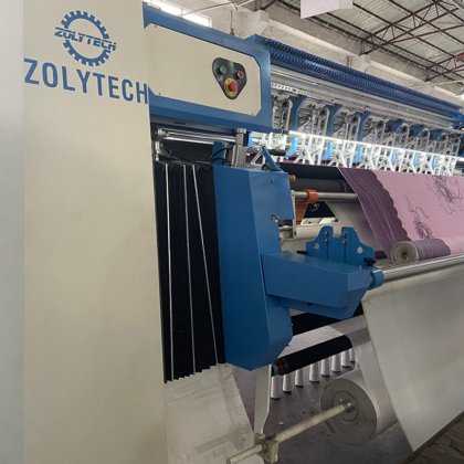ゾリーテック 6 6 2m 自動産業用キルティング機