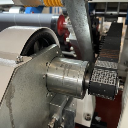 ゾリーテック中華精密キルティング機械 ダウンケット製作用