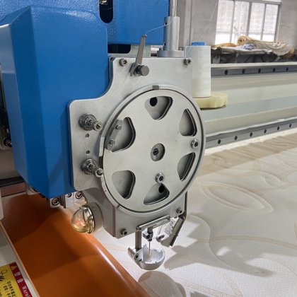 ゾリテック 3000rpm シングル針キルティング機 高速 コンピュータ制御