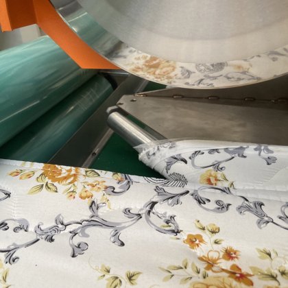 ゾリーテック ノンシャトル マットレス ヘムミング 機