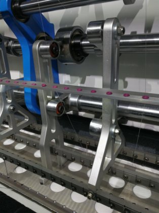 Zolytech 电脑化链锁自动拼接缝床垫用超厚厚度