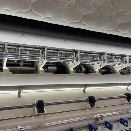 Zolytech 自动化电脑刺绣/拼花机 80mm 厚度床垫边缘机 10KW