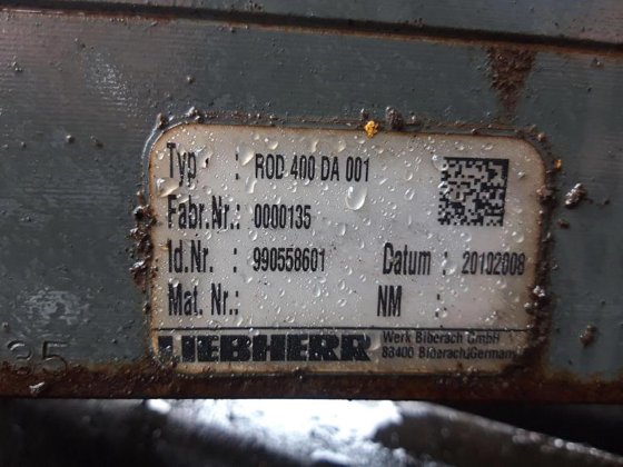 Liebherr LTM 1200 slewing ring