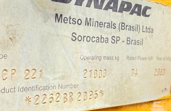 2003 Dynapac CP221