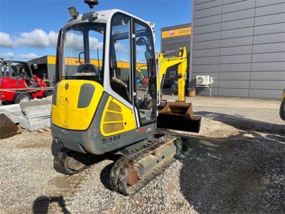 2019 Wacker Neuson ET24
