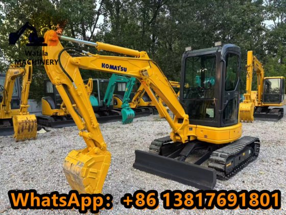 小型挖掘机小松PC35