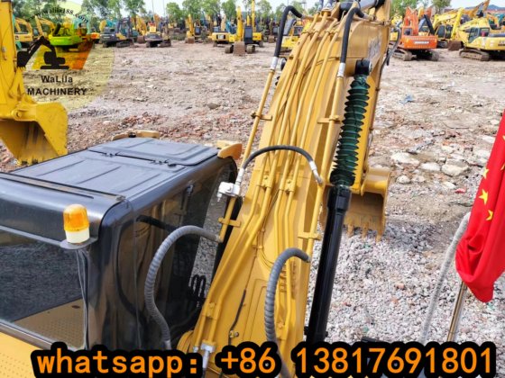 履带式挖掘机卡特彼勒 CAT320DL