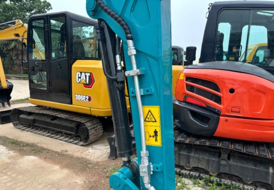 ミニショベル クボタ U30