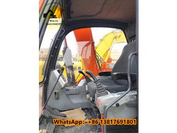 小型挖掘机斗山DX80