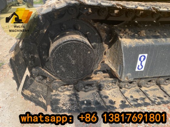 小型挖掘机小松PC40MR