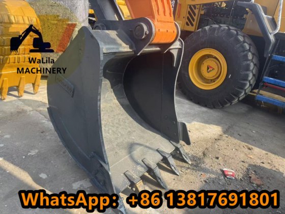 履带挖掘机斗山 DX225LCA