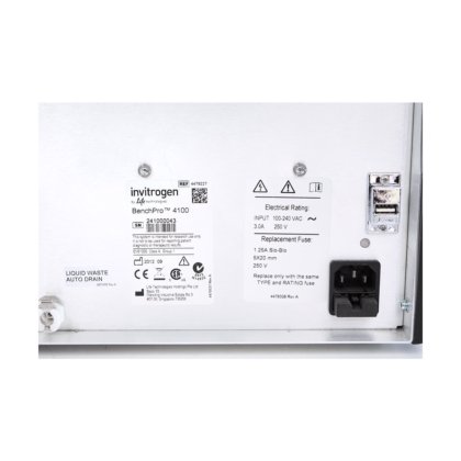 サーモインビトロジェンベンチプロ4100ウェスタンカード処理ステーション（2012）