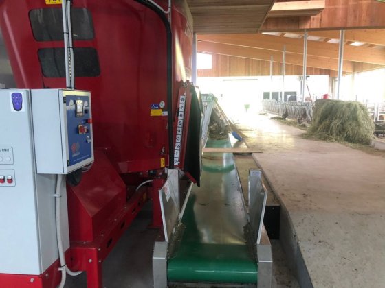 Trioliet Solomix 2固定式饲料搅拌站