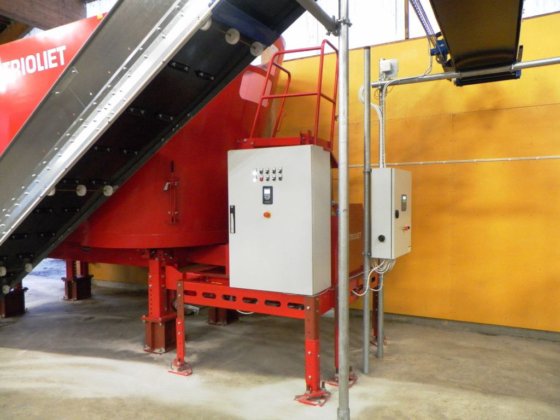 Trioliet Solomix 2固定式饲料搅拌站