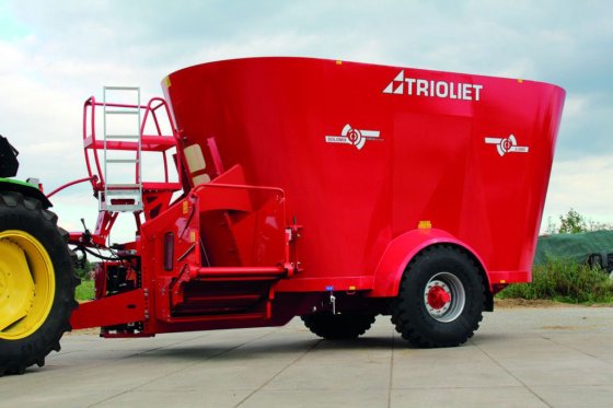Trioliet Solomix 2 VLL饲喂搅拌车
