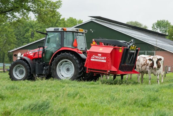 Trioliet Masterbuster / -kam自取料发料机