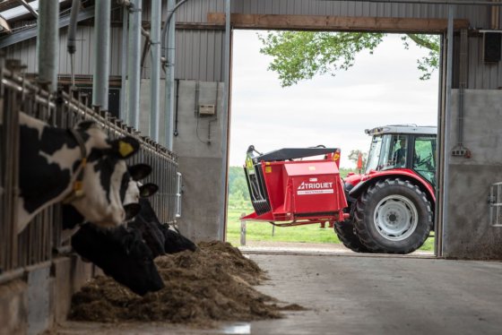 Trioliet Masterbuster / -kam自取料发料机