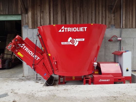 Trioliet Solomix 1固定式饲喂搅拌站