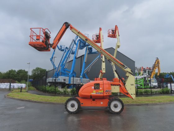 2015 JLG 600AJ