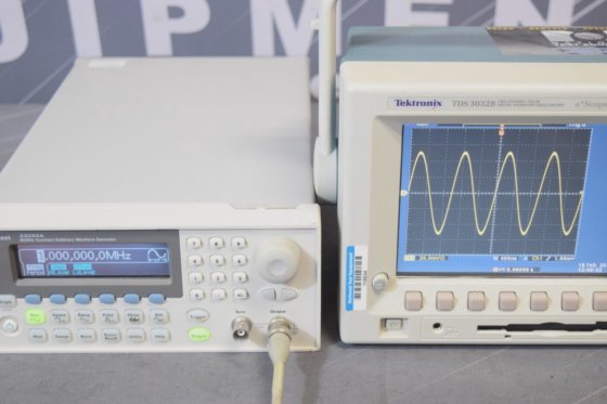 Agilent 33250A Function / Arbitrary
