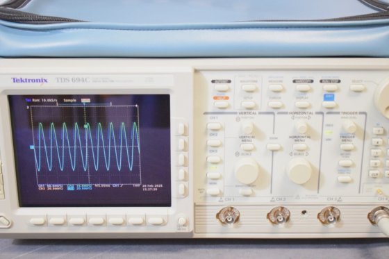 Tektronix TDS694C