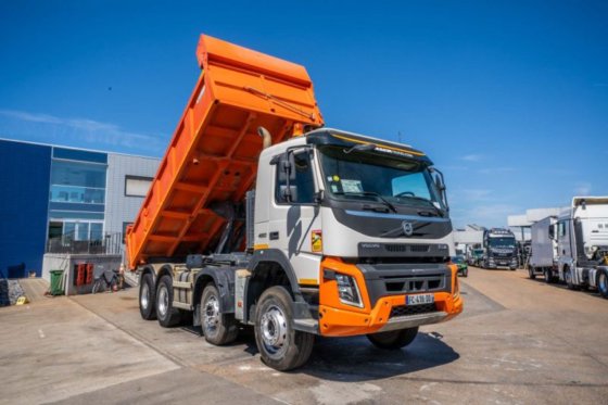 2018 VOLVO FMX 460
