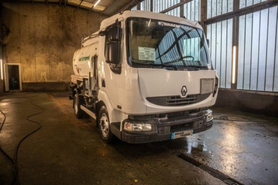 2006 RENAULT 180 DCI+5500L/3COMP LAMES