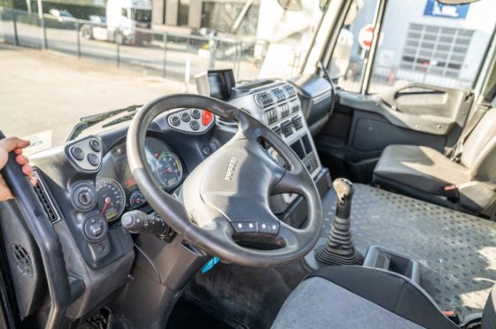 2008 IVECO STRALIS 310- E5