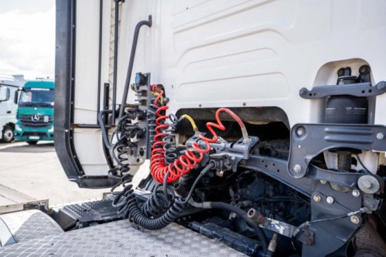 2017 SCANIA R450 + KIPHYDR.