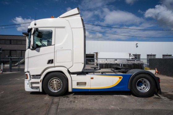 2017 SCANIA R450 + KIPHYDR.