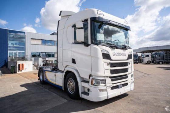 2017 SCANIA R450 + KIPHYDR.