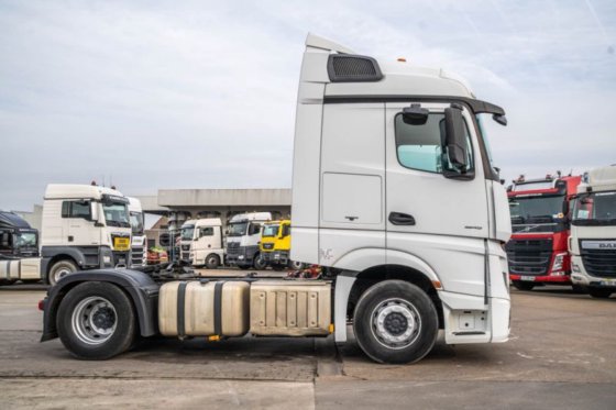 2015 MERCEDES ACTROS 1845 LS+E6